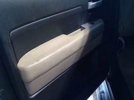 2008 TOYOTA TUNDRA, GOLD, LIMITED MODEL, CREW CAB, 5.7L, AT, 2WD.   Z25219